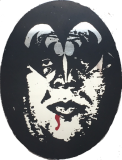 OG Oval (Kiss) - 2\" x 2.63\"